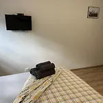 Pensión U Adama