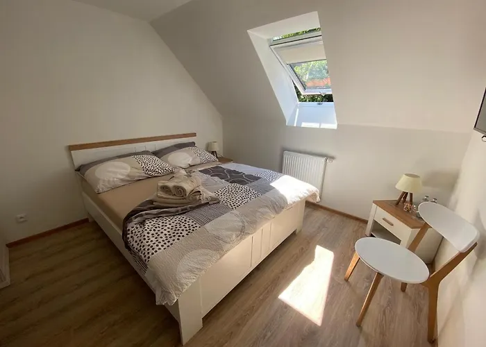 Guest house U Adama Karlstejn